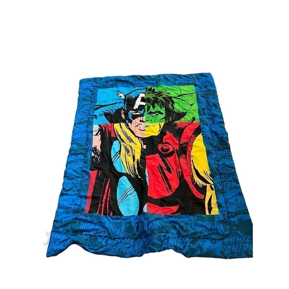 Marvel Comics Good Guys Twin lightweight comforter